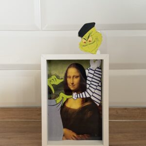 Grinch Louvre - Framed Art | Mini Riffblast