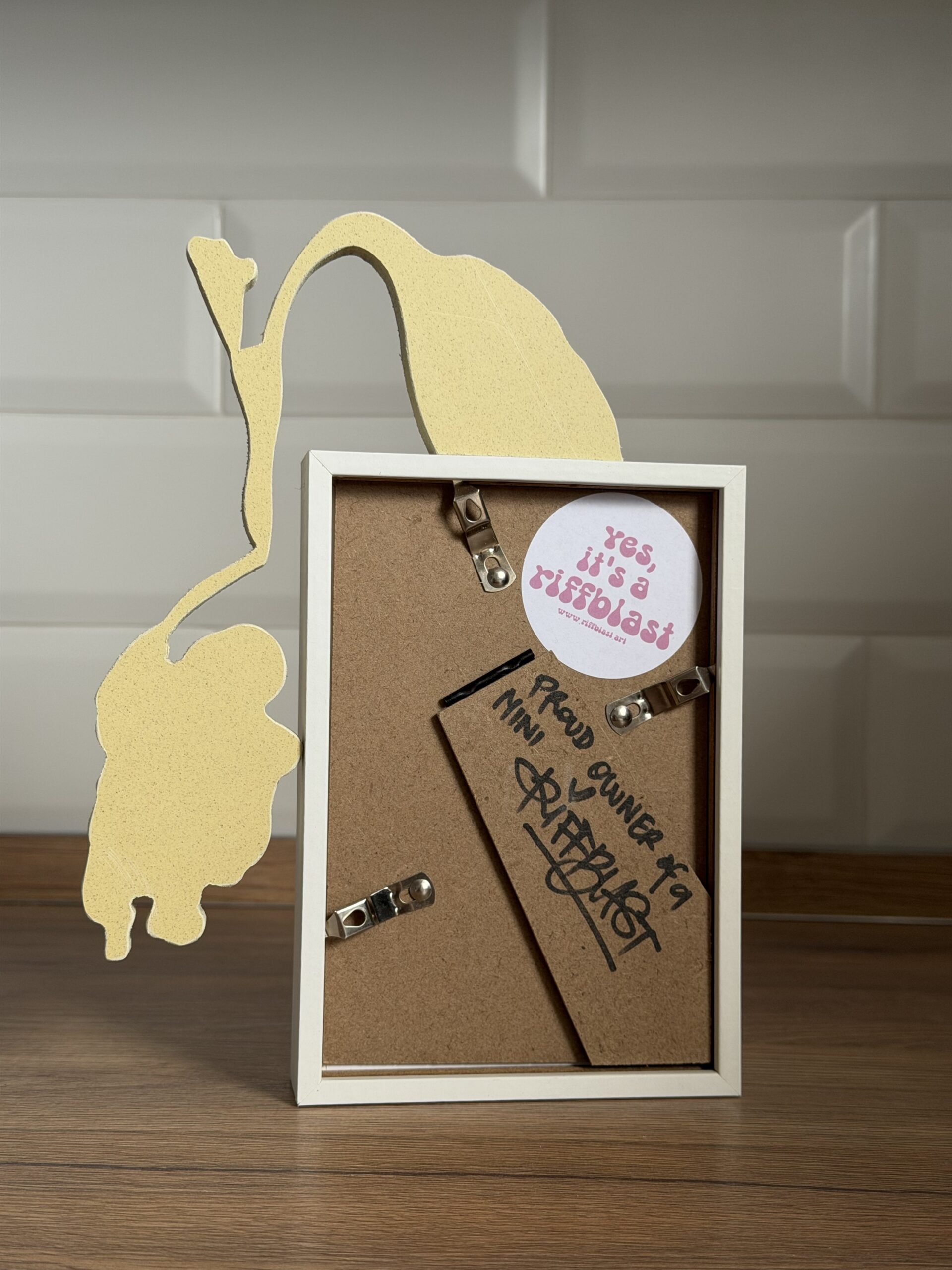 Frida, Beccaccino e Russell - Framed Art | Mini Riffblast - Image 2