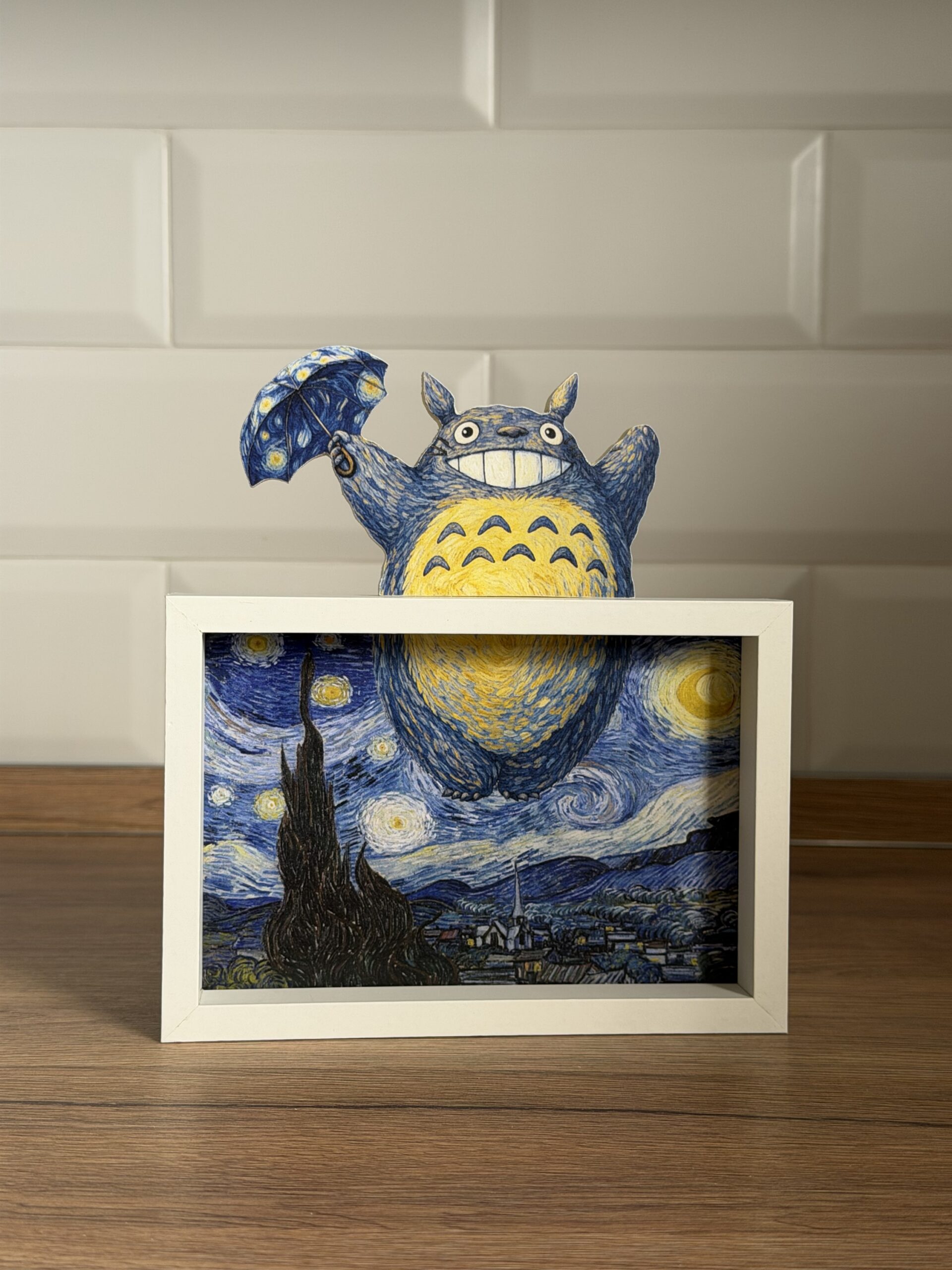 Totoro nella Notte Stellata - Framed Art | Mini Riffblast